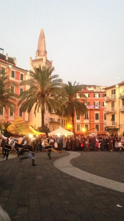 La Terrazza Al Tramonto Citra Apartment Lerici Cameră foto