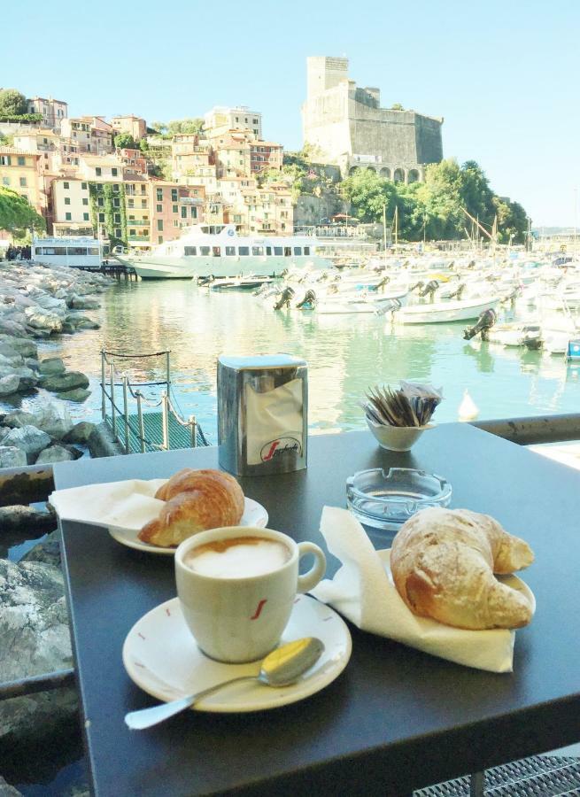 La Terrazza Al Tramonto Citra Apartment Lerici Exterior foto