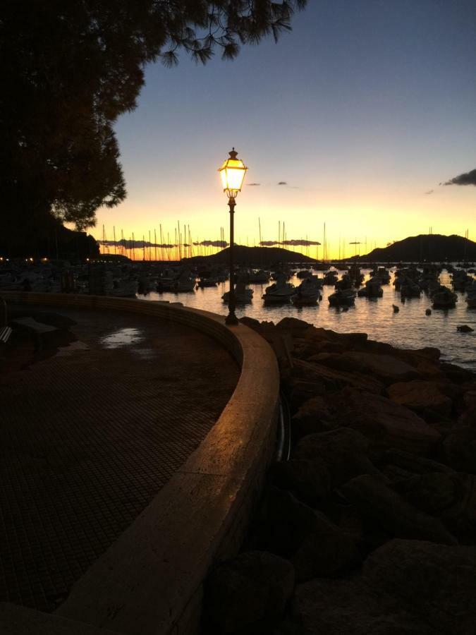 La Terrazza Al Tramonto Citra Apartment Lerici Exterior foto